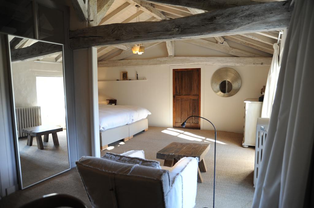Chateau De Lerse Bed and Breakfast Perignac  Habitación foto