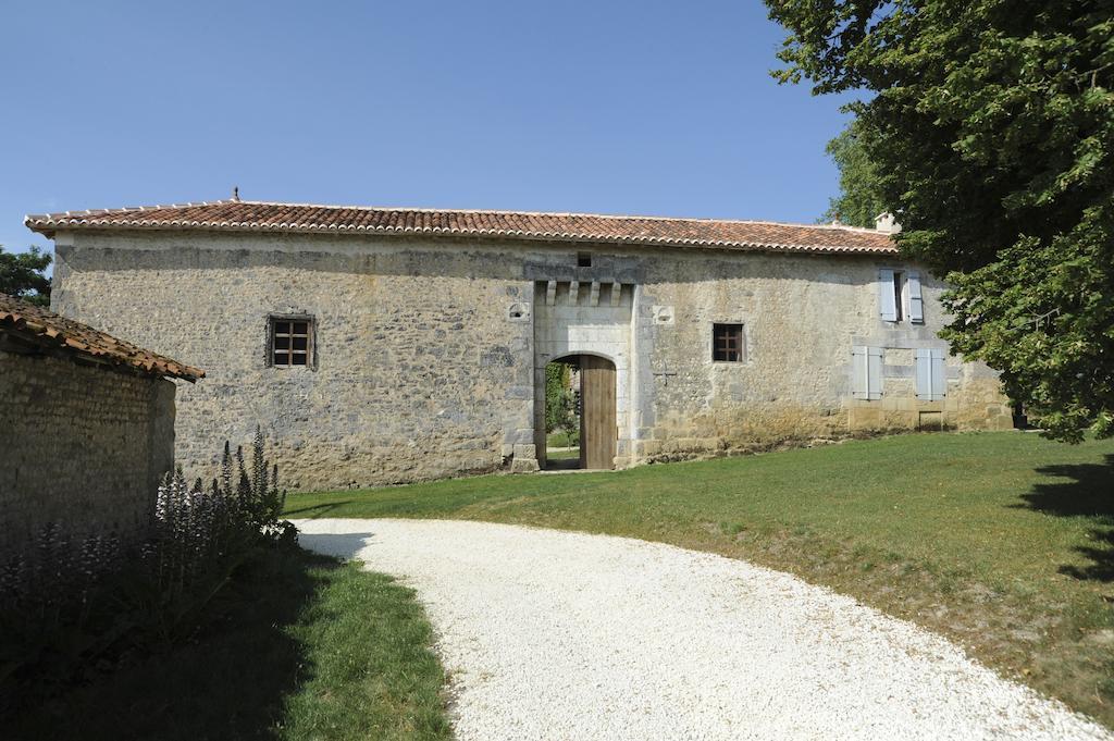 Chateau De Lerse Bed and Breakfast Perignac  Exterior foto