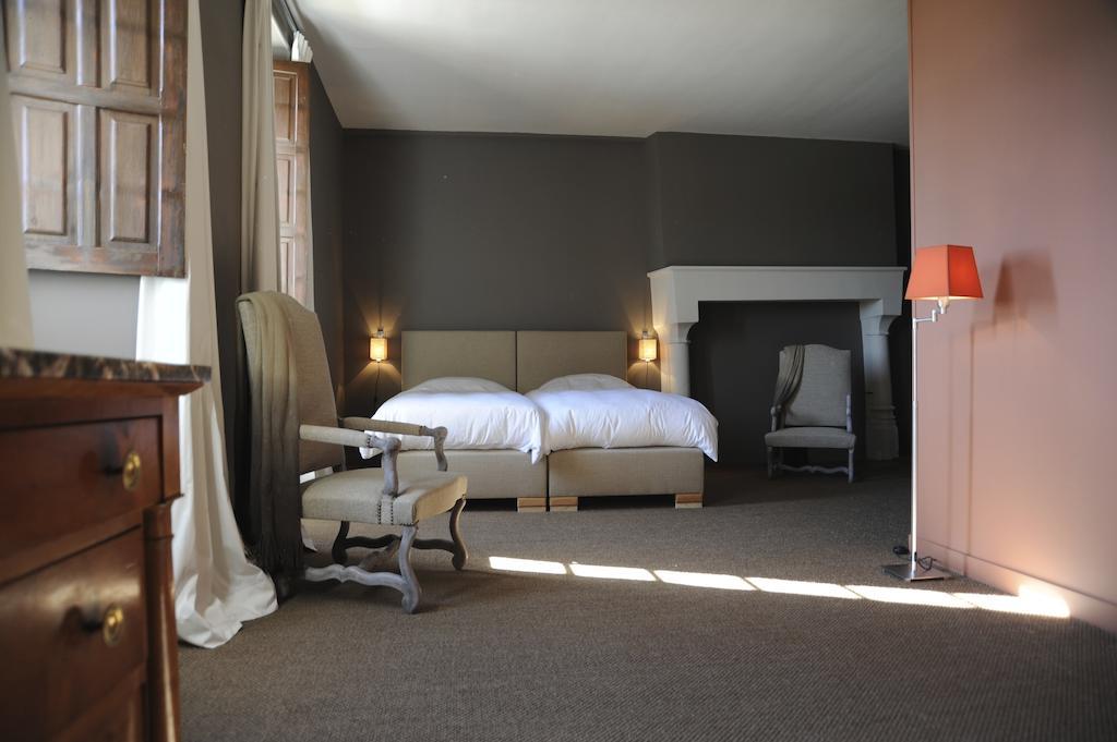 Chateau De Lerse Bed and Breakfast Perignac  Habitación foto