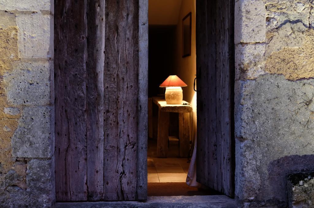 Chateau De Lerse Bed and Breakfast Perignac  Exterior foto
